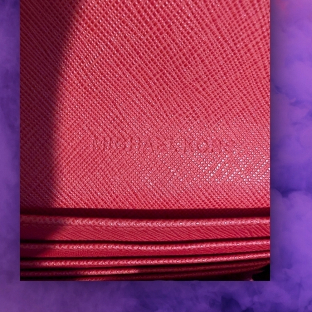 🌺 Michael Michael Kors Coral Wallet on Chain Crossbody EUC - Picture 11 of 11
